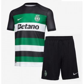 Sporting CP Heimtrikot 2024-25 Kurzarm (+ kurze hosen)